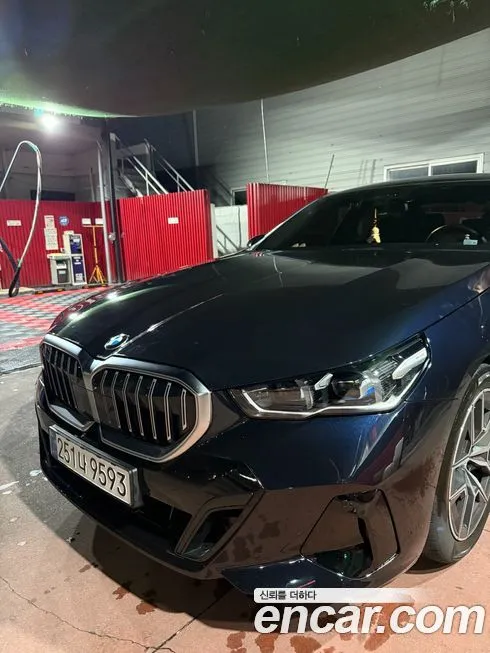 BMW 5-Series 2024 из KR, фото 3