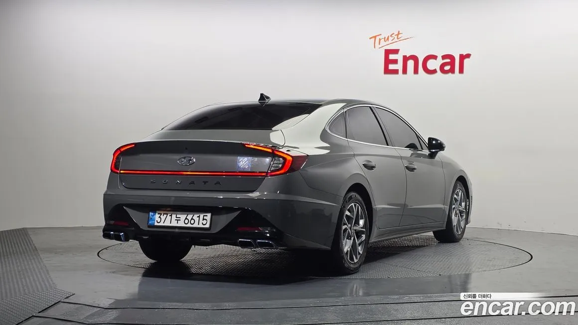 Hyundai Sonata 2022 из KR, фото 2