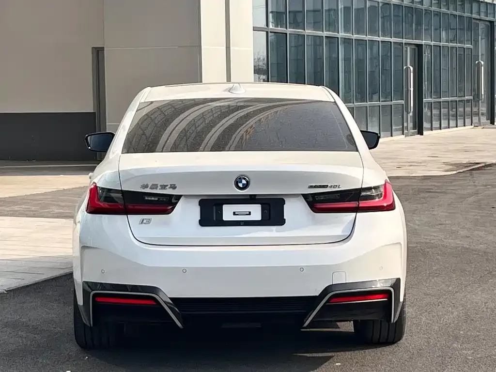 BMW i3 — фото 3
