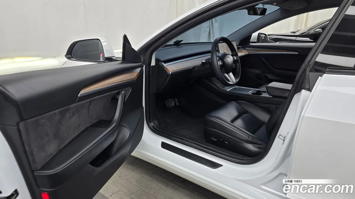 Tesla Model 3 2021 из KR, фото 10