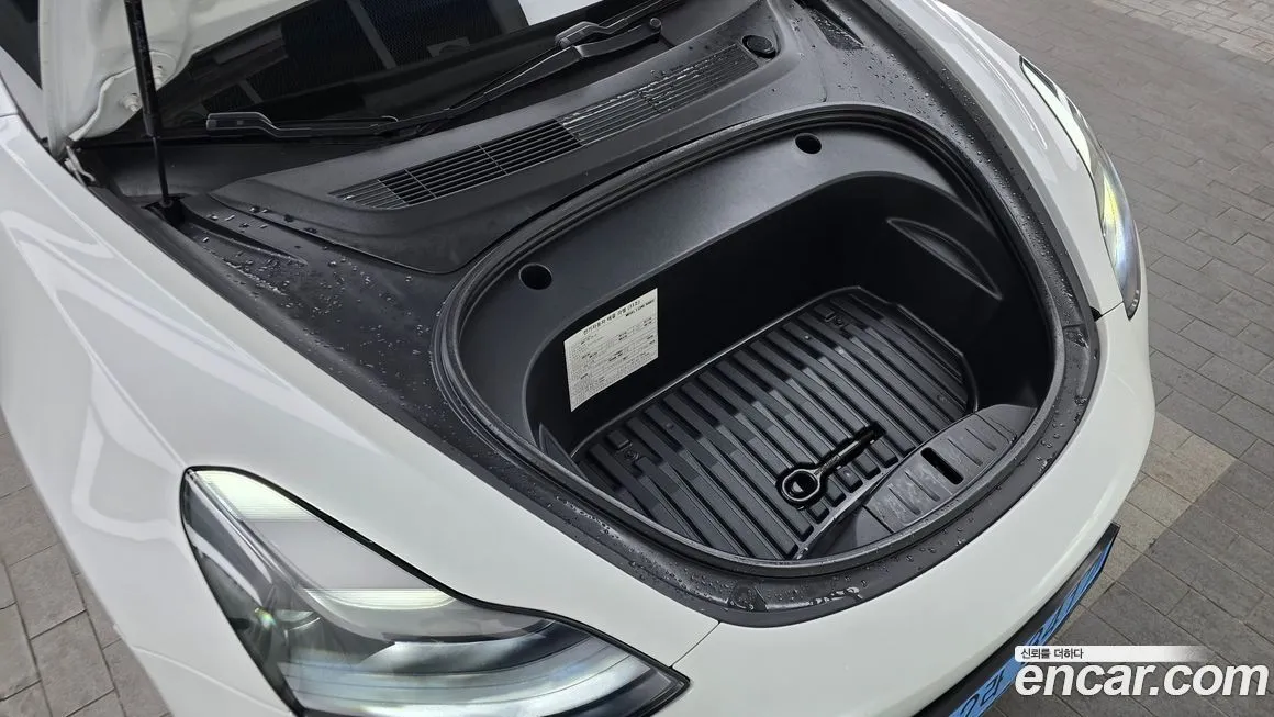 Tesla Model 3 2021 из KR, фото 9