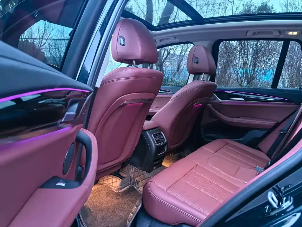 BMW iX3 2024 из CN, фото 7