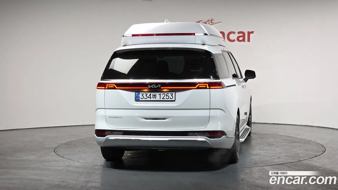 Kia Carnival — фото 2