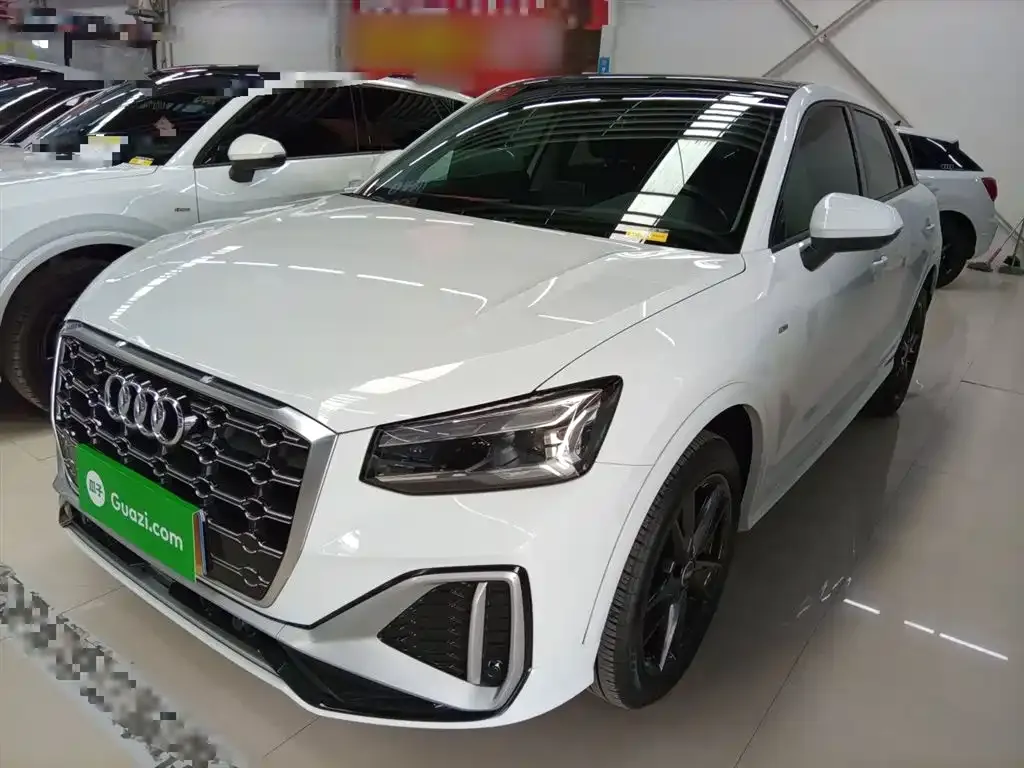 Audi Q2L 2024 из CN, фото 1