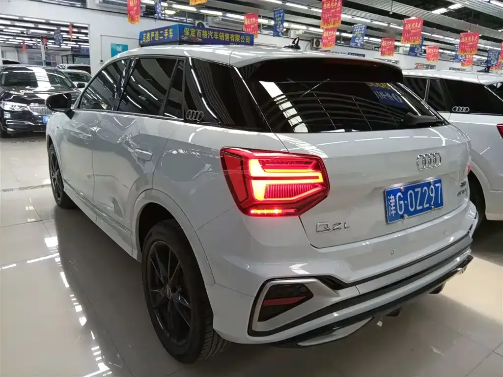 Audi Q2L 2024 из CN, фото 2