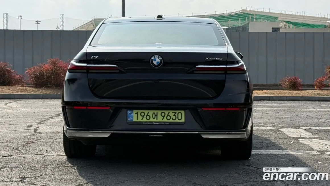 BMW i7 2023 из KR, фото 3