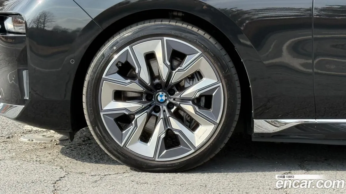 BMW i7 2023 из KR, фото 4