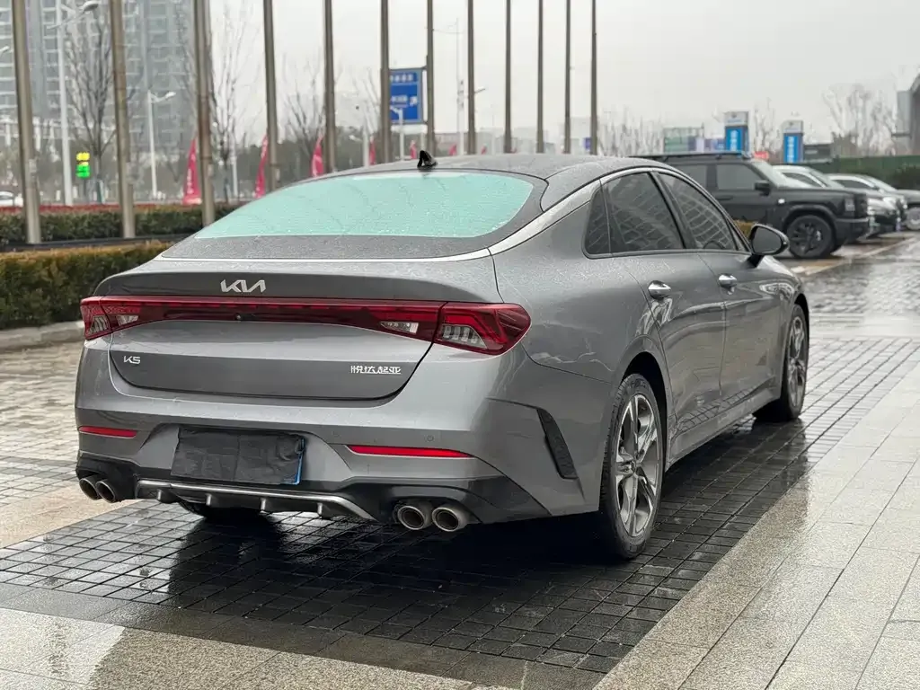 Kia K5 2023 из CN, фото 9