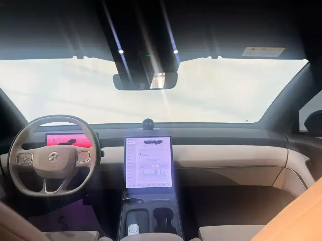 NIO ET5T 2025 из CN, фото 6
