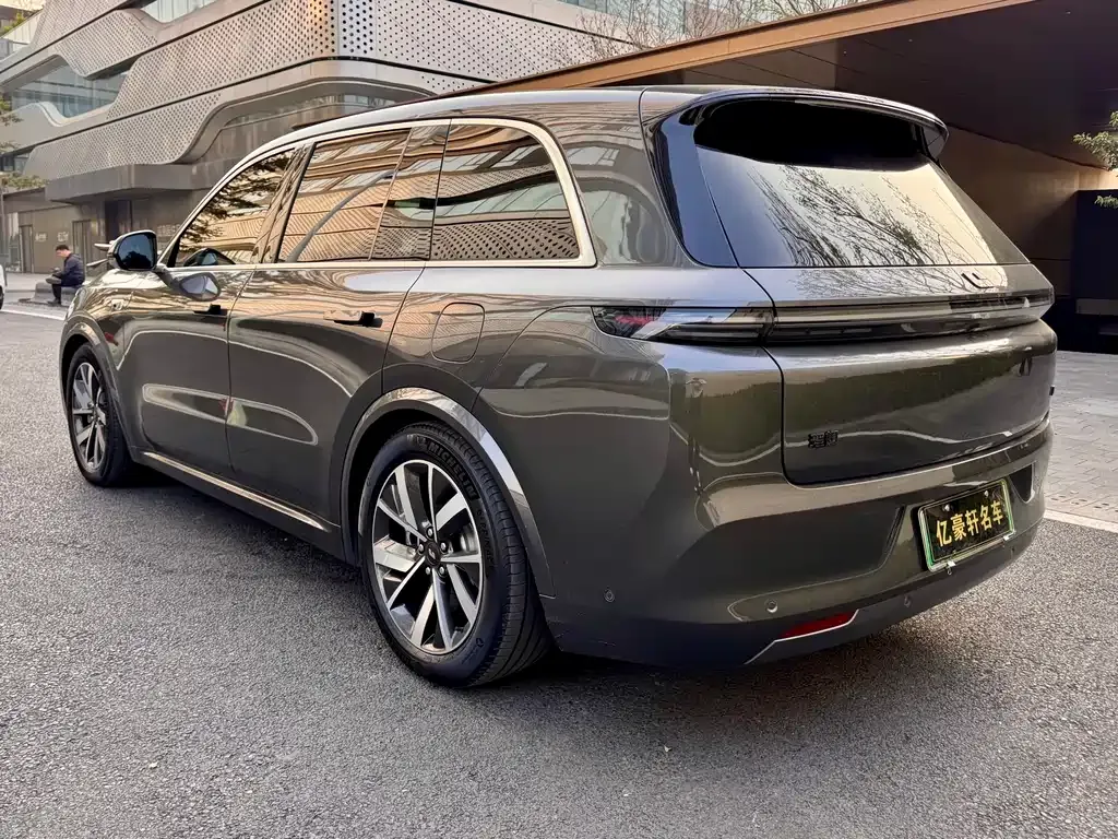 Li Auto L8 2023 из CN, фото 6