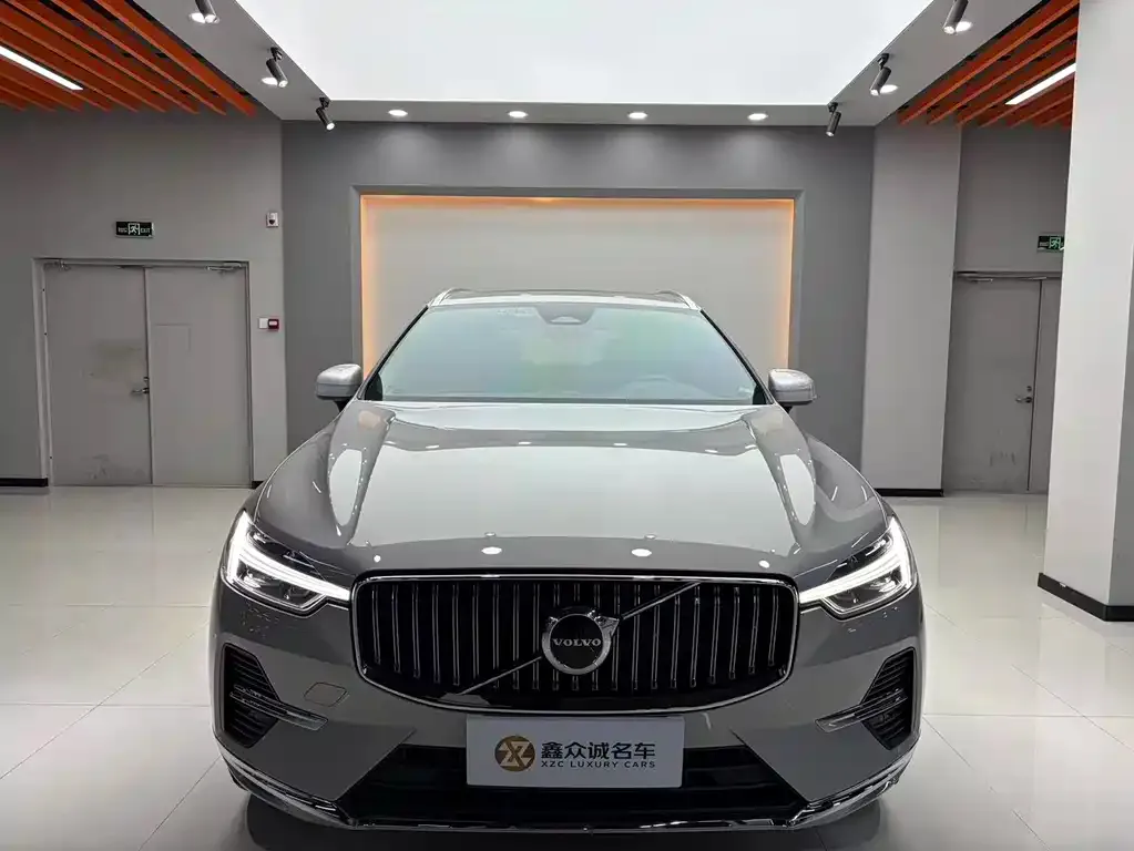 Volvo XC60 2022 из CN, фото 2