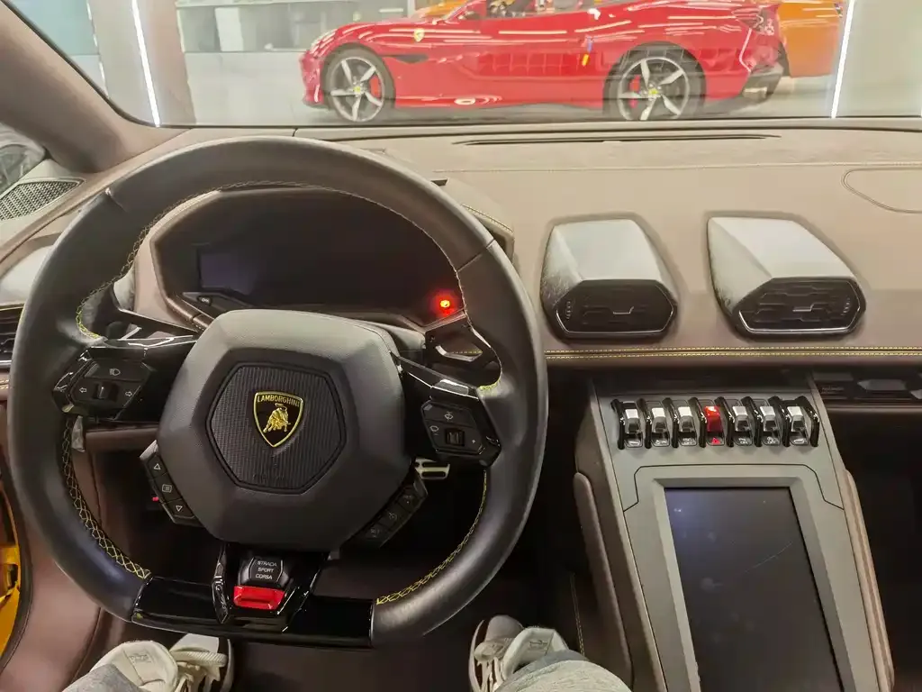 Lamborghini Huracan 2021 из CN, фото 8