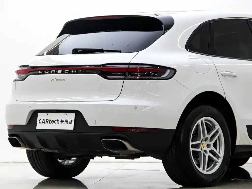 Porsche Macan — фото 7