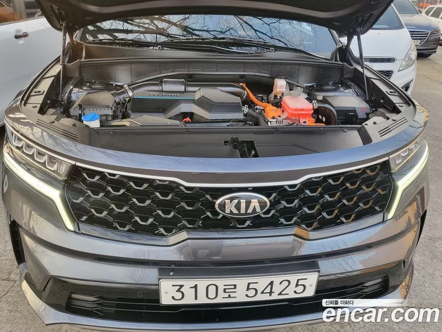 Kia Sorento — фото 8