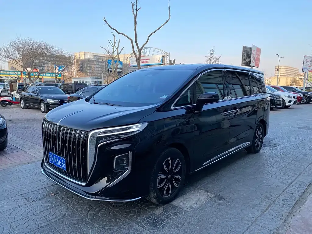 Hongqi HQ9 2023 из CN, фото 1