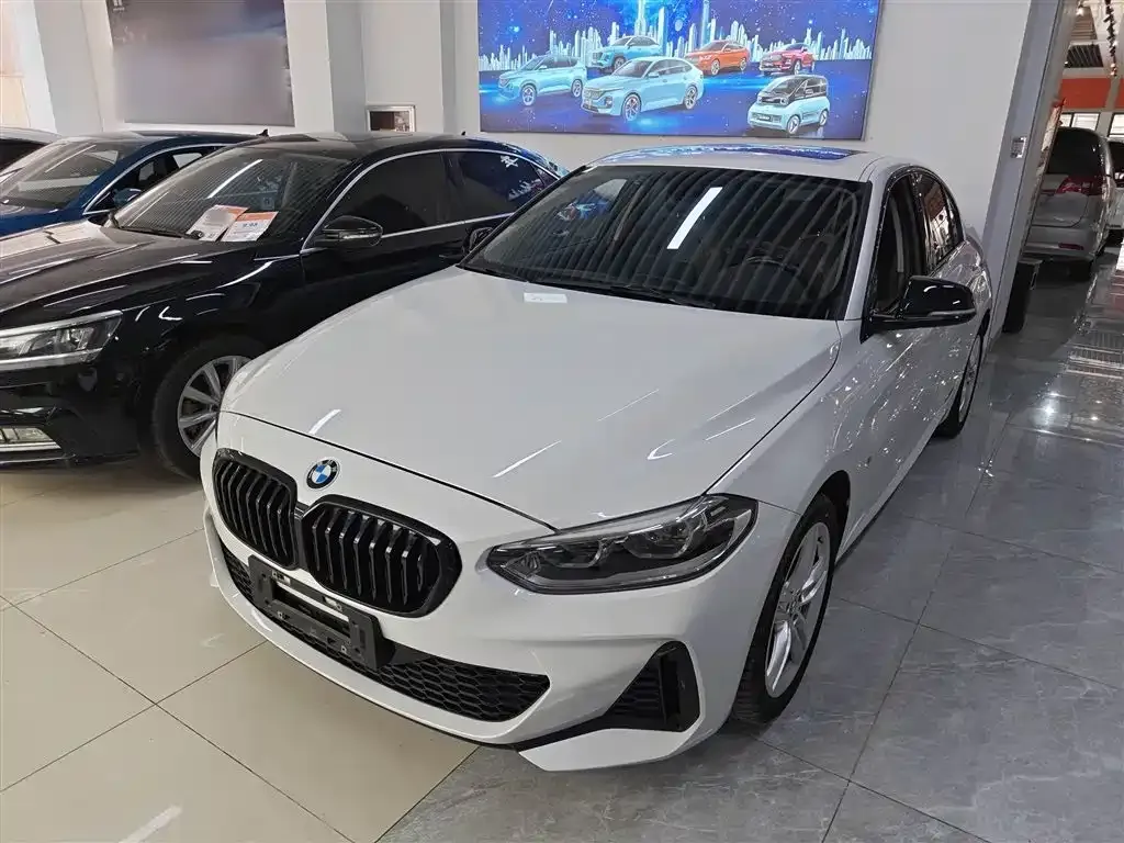 BMW 1 Series 2022 из CN, фото 8