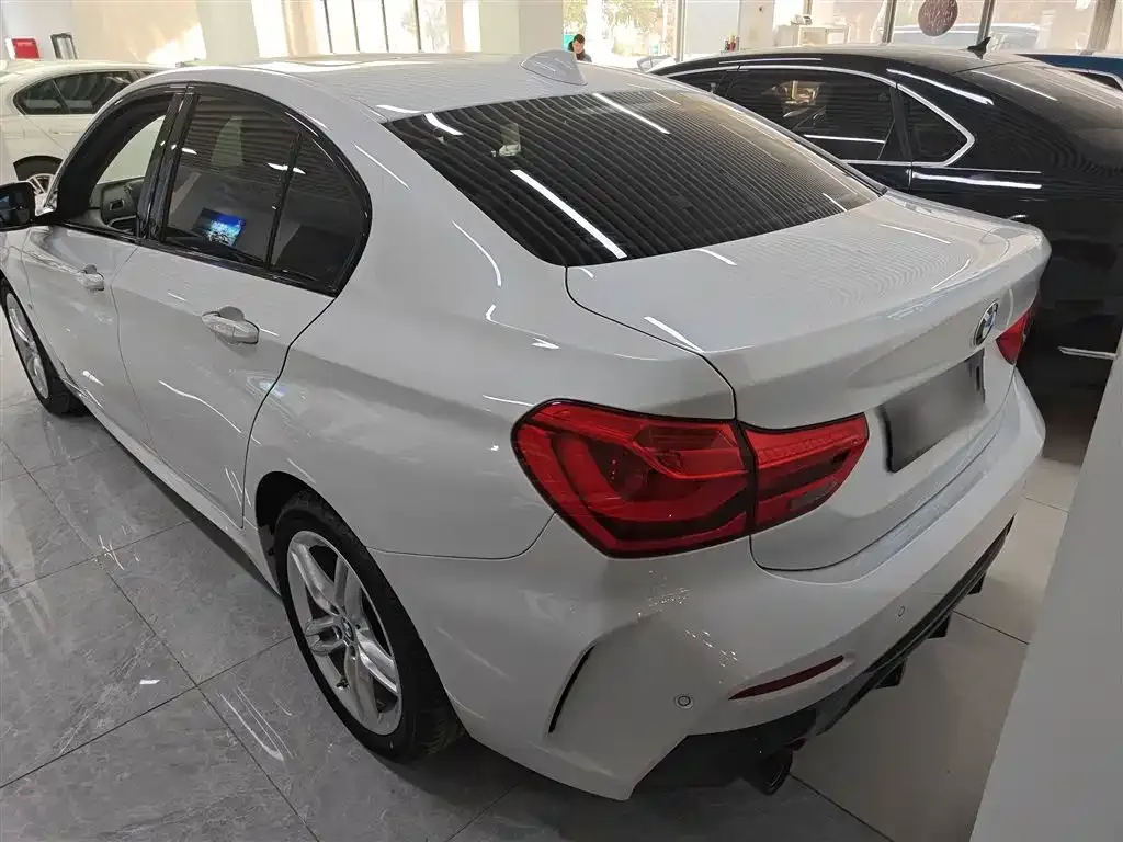 BMW 1 Series 2022 из CN, фото 7