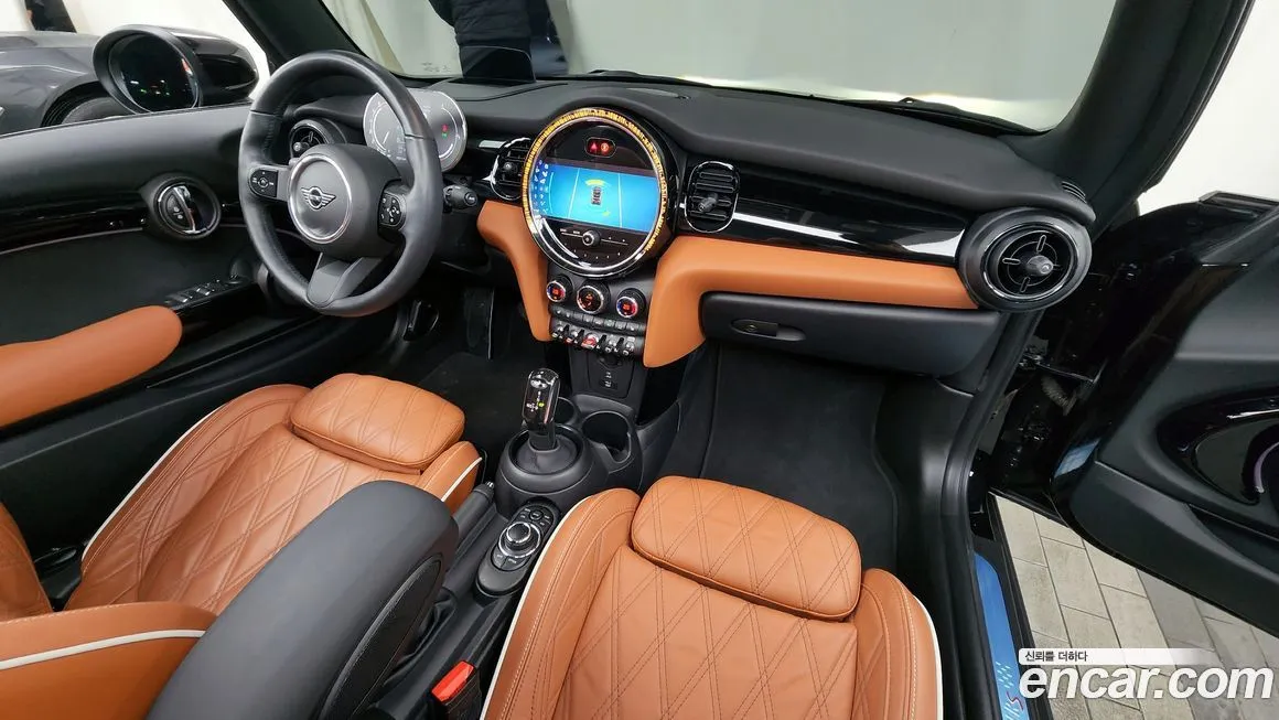 Mini Cooper Convertible — фото 4