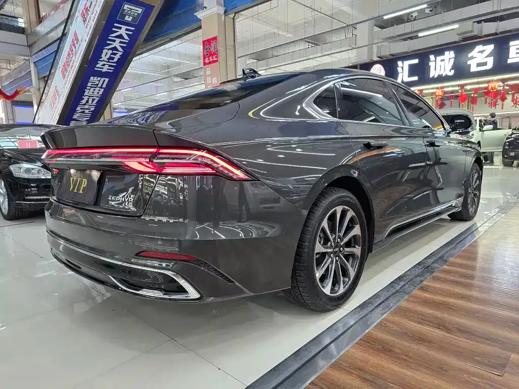 Lincoln Z 2024 из CN, фото 2