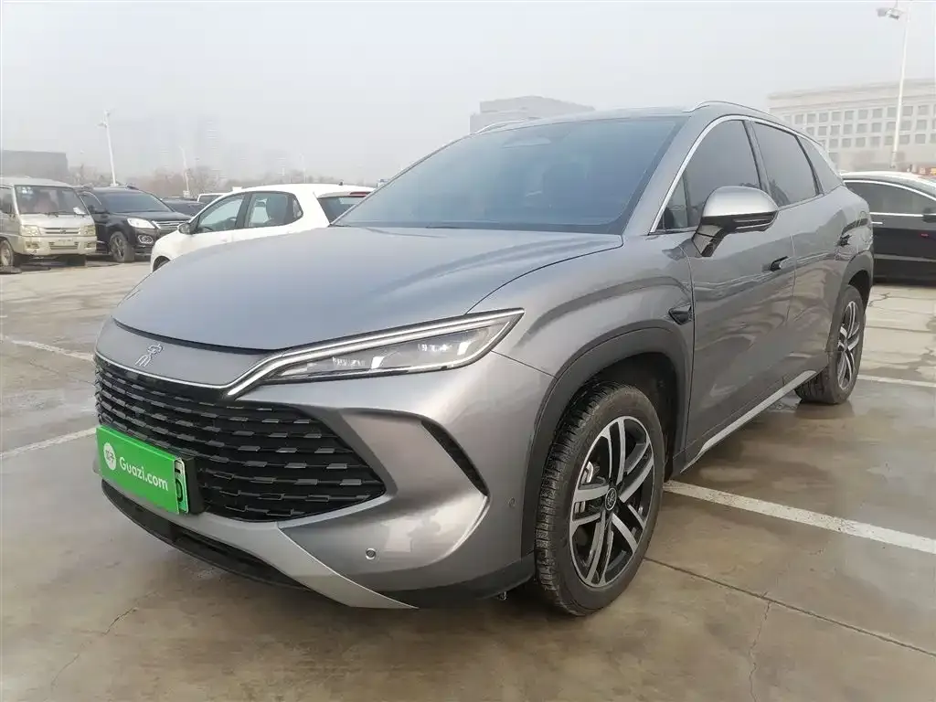 BYD L DM-i — фото 7