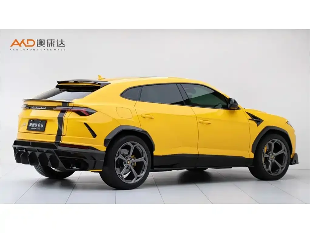 Lamborghini Urus — фото 7