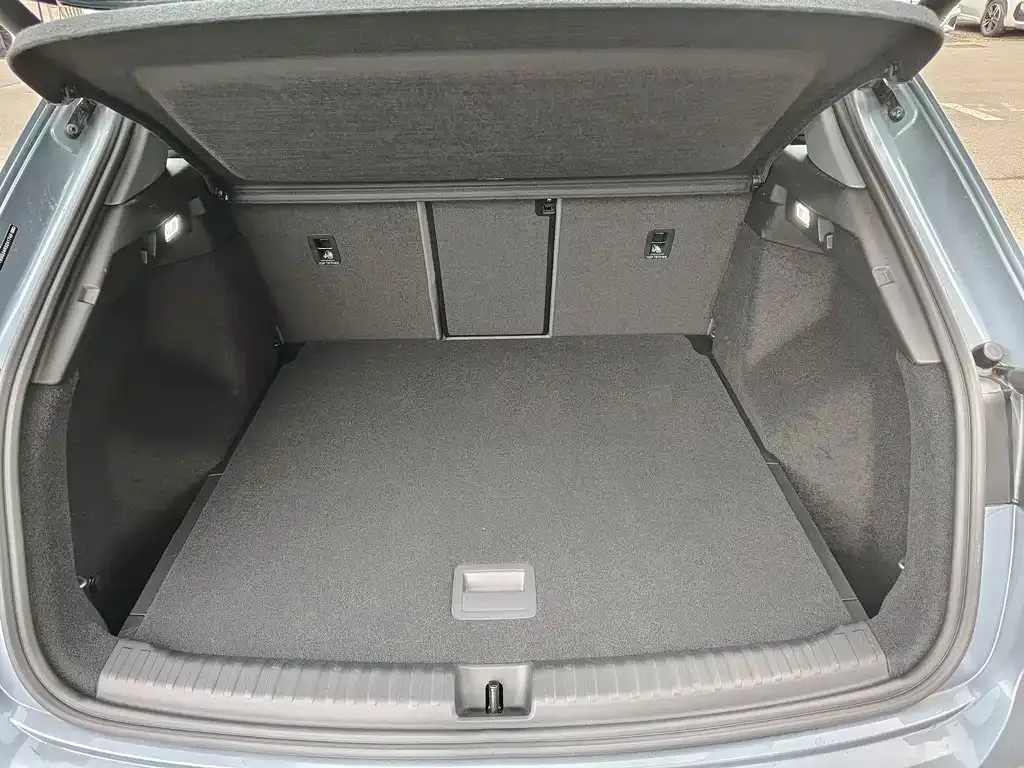 Audi Q4 e-tron 2025 из CN, фото 4
