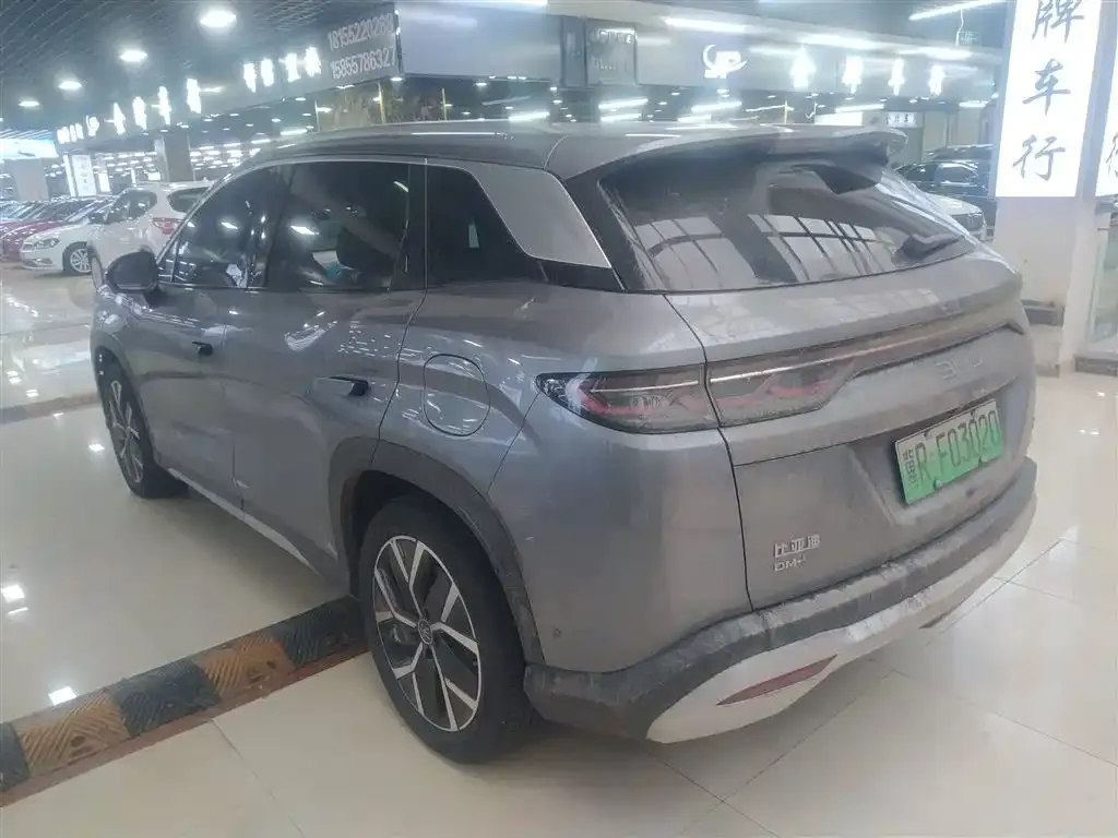 BYD L DM-i — фото 2