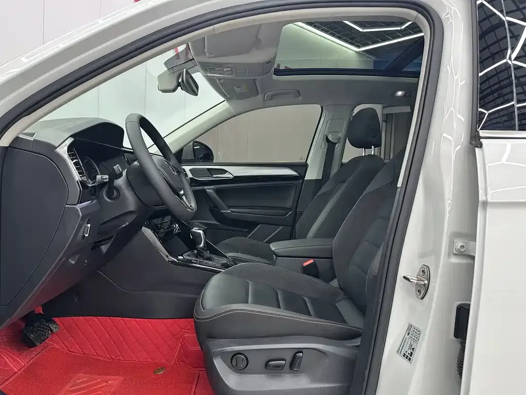 Volkswagen Tayron 2022 из CN, фото 5
