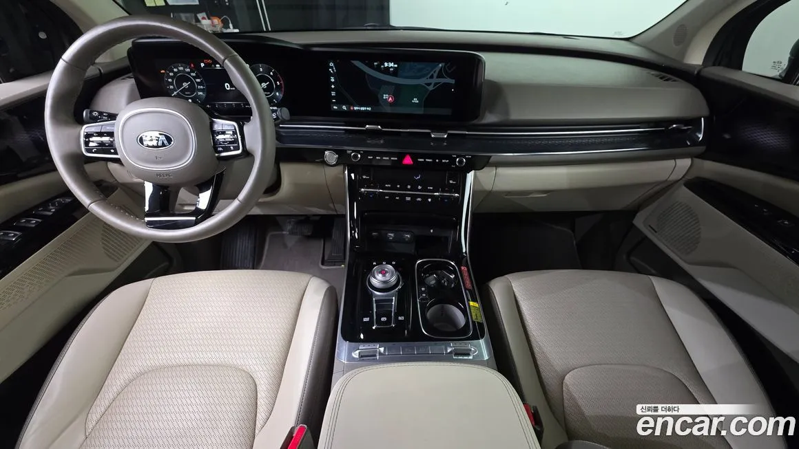 Kia Carnival — фото 10