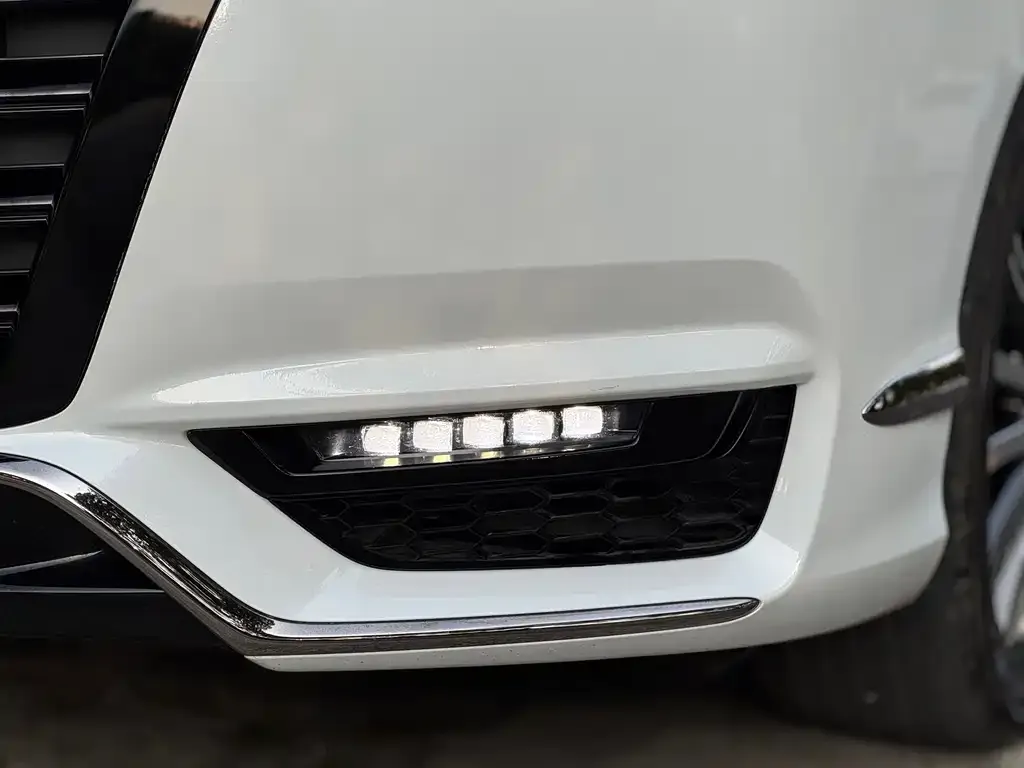 Honda Elysion 2022 из CN, фото 7