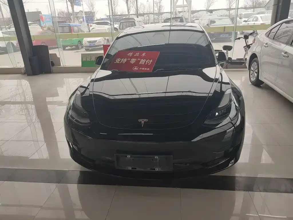 Tesla Model 3 — фото 6