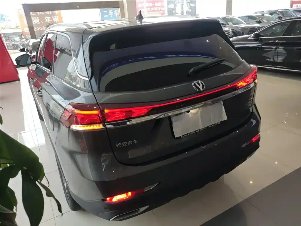 Changan X7 PLUS — фото 6
