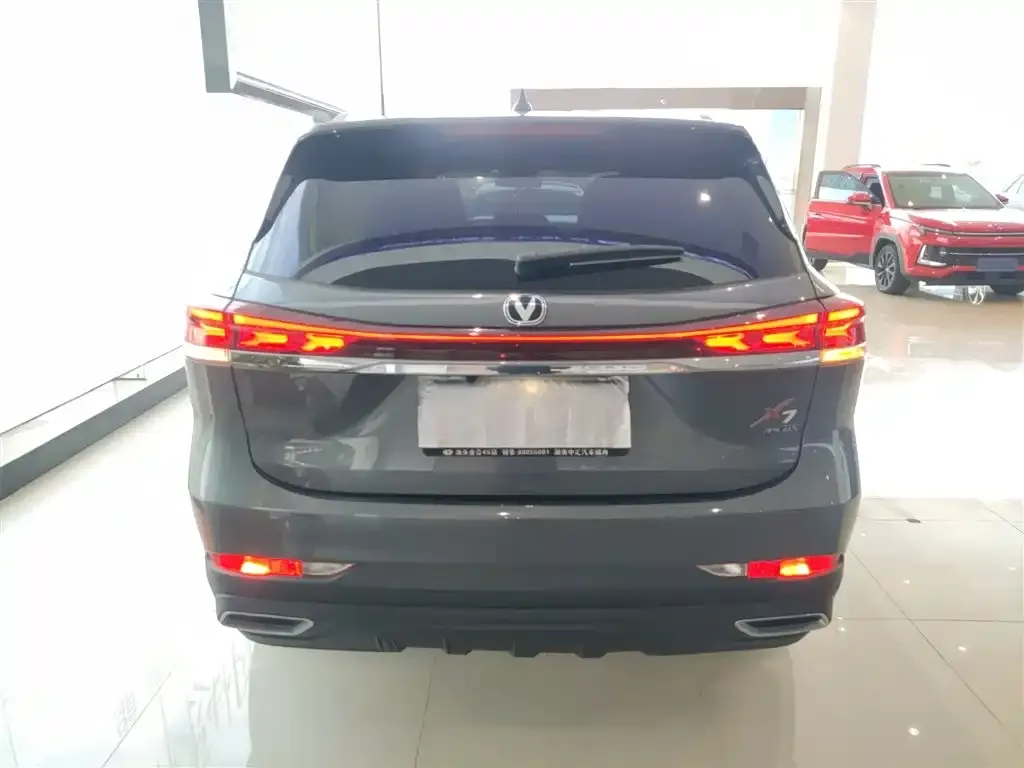 Changan X7 PLUS — фото 5