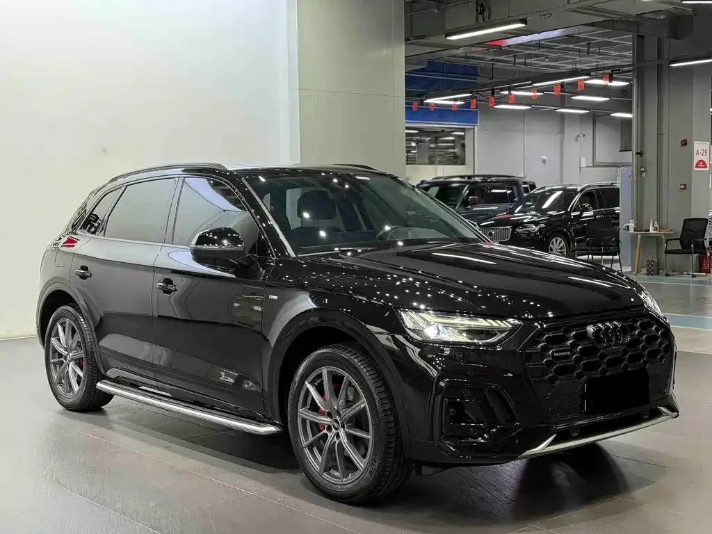 Audi Q5L 2023 из CN, фото 7