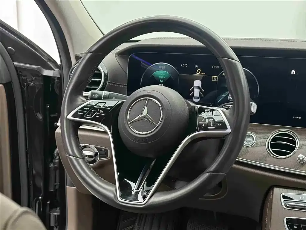 Mercedes-Benz E-Class New Energy — фото 2