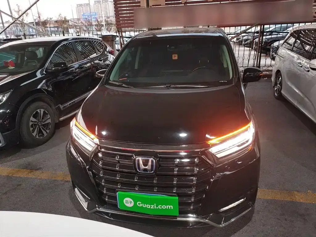 Honda Elysion 2022 из CN, фото 6