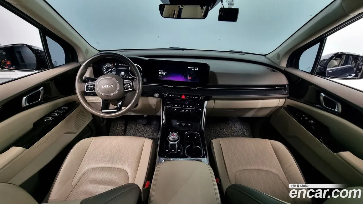 Kia Carnival — фото 9