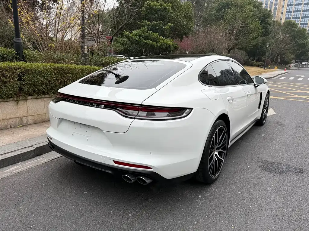 Porsche Panamera — фото 5