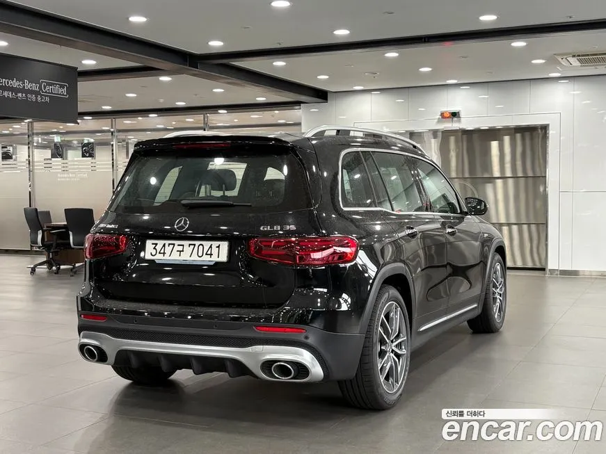Mercedes-Benz GLB-Class — фото 3