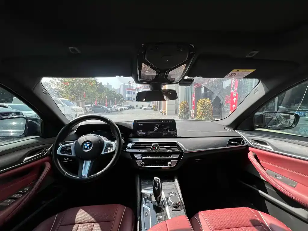 BMW 5 Series New Energy 2022 из CN, фото 2