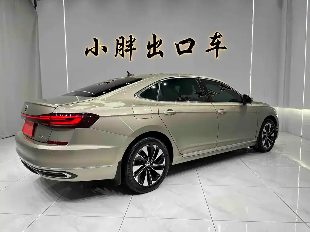 Volkswagen Passat 2022 из CN, фото 2
