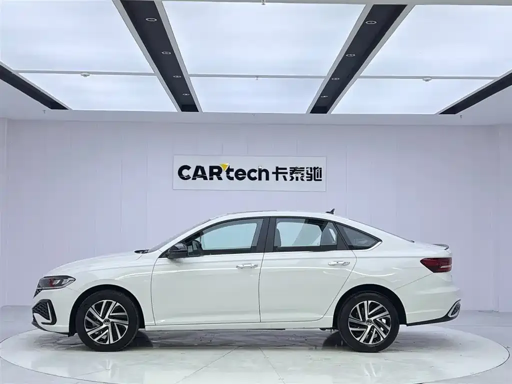 Volkswagen Lavida 2024 из CN, фото 8