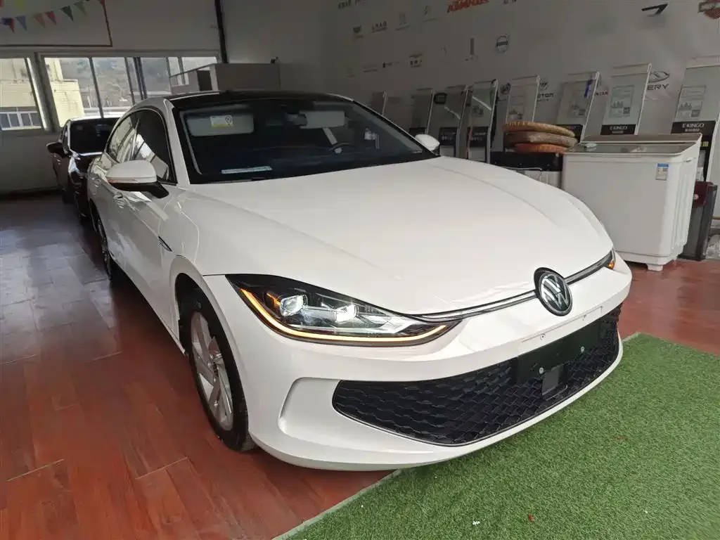 Volkswagen Lamando 2023 из CN, фото 2