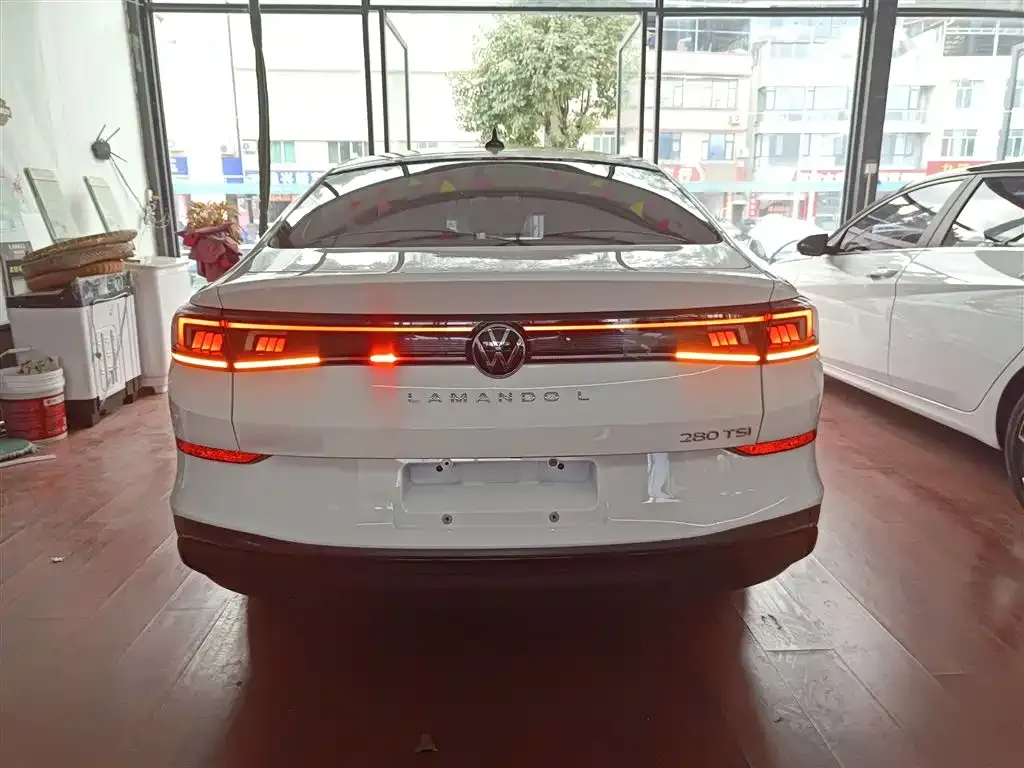 Volkswagen Lamando 2023 из CN, фото 9