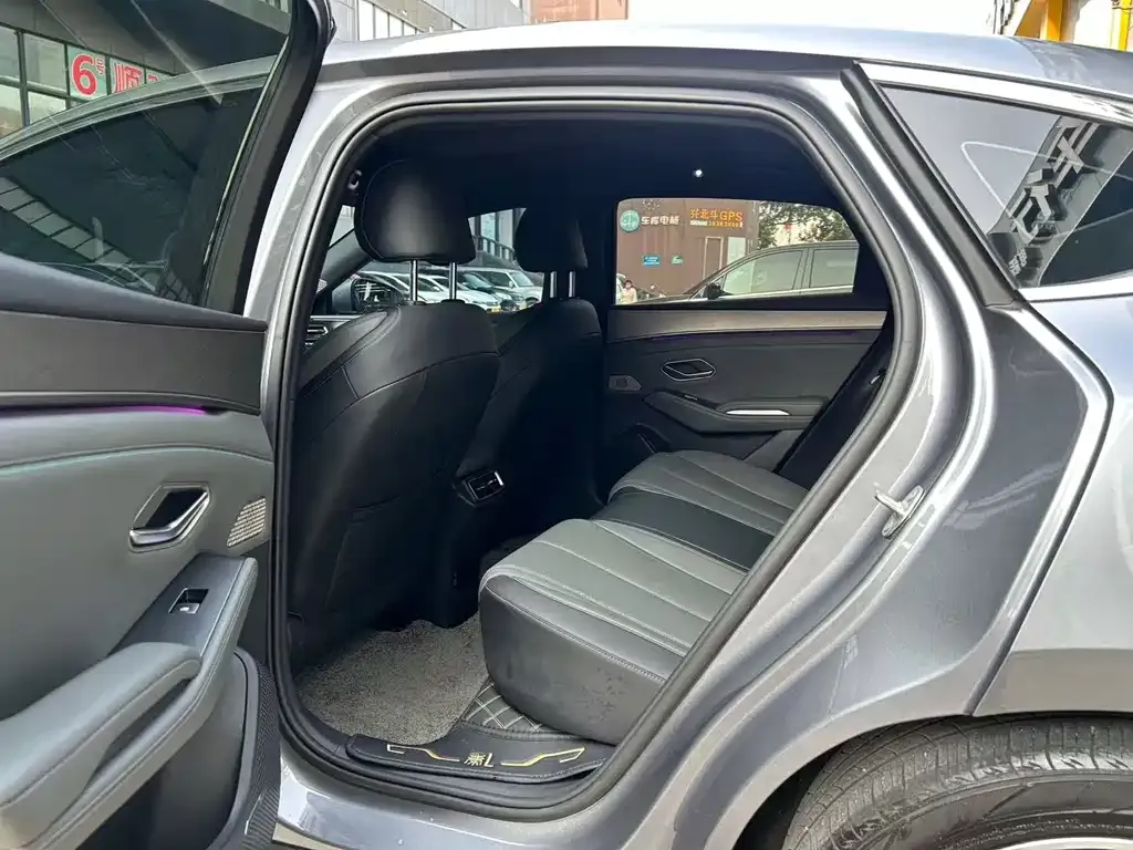 BYD Qin L 2024 из CN, фото 3