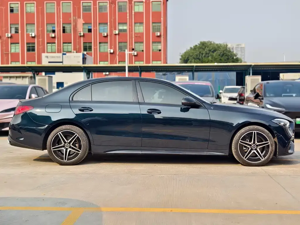 Mercedes-Benz C-Class 2023 из CN, фото 2