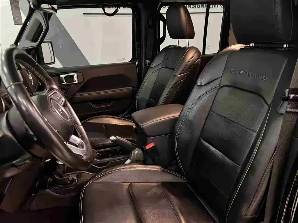 Jeep Gladiator 2023 из CN, фото 5