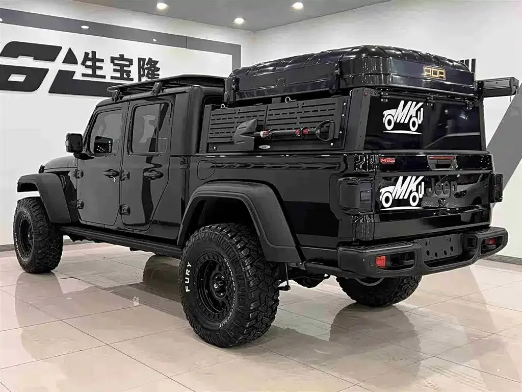 Jeep Gladiator 2023 из CN, фото 9