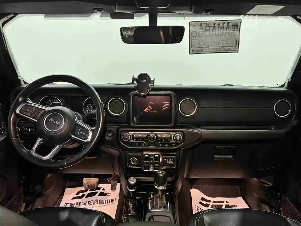 Jeep Gladiator 2023 из CN, фото 8