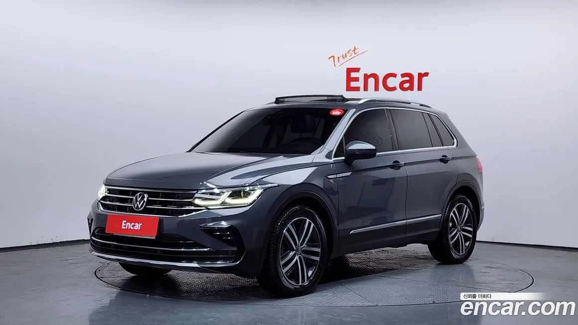 Volkswagen Tiguan — фото 1